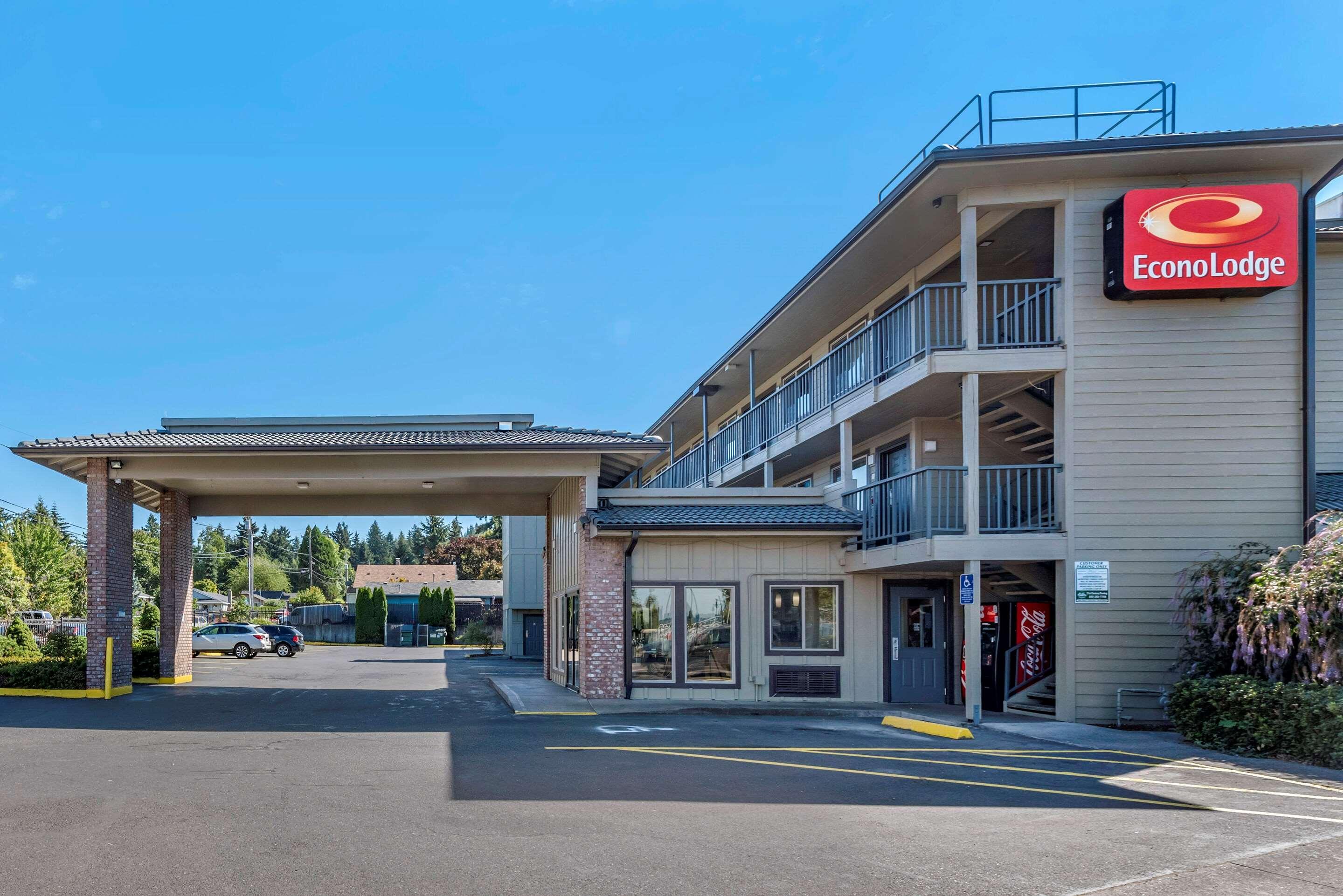 Econo Lodge Portland Airport Экстерьер фото